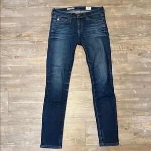 AG The Stilt Cigarette Leg Jean